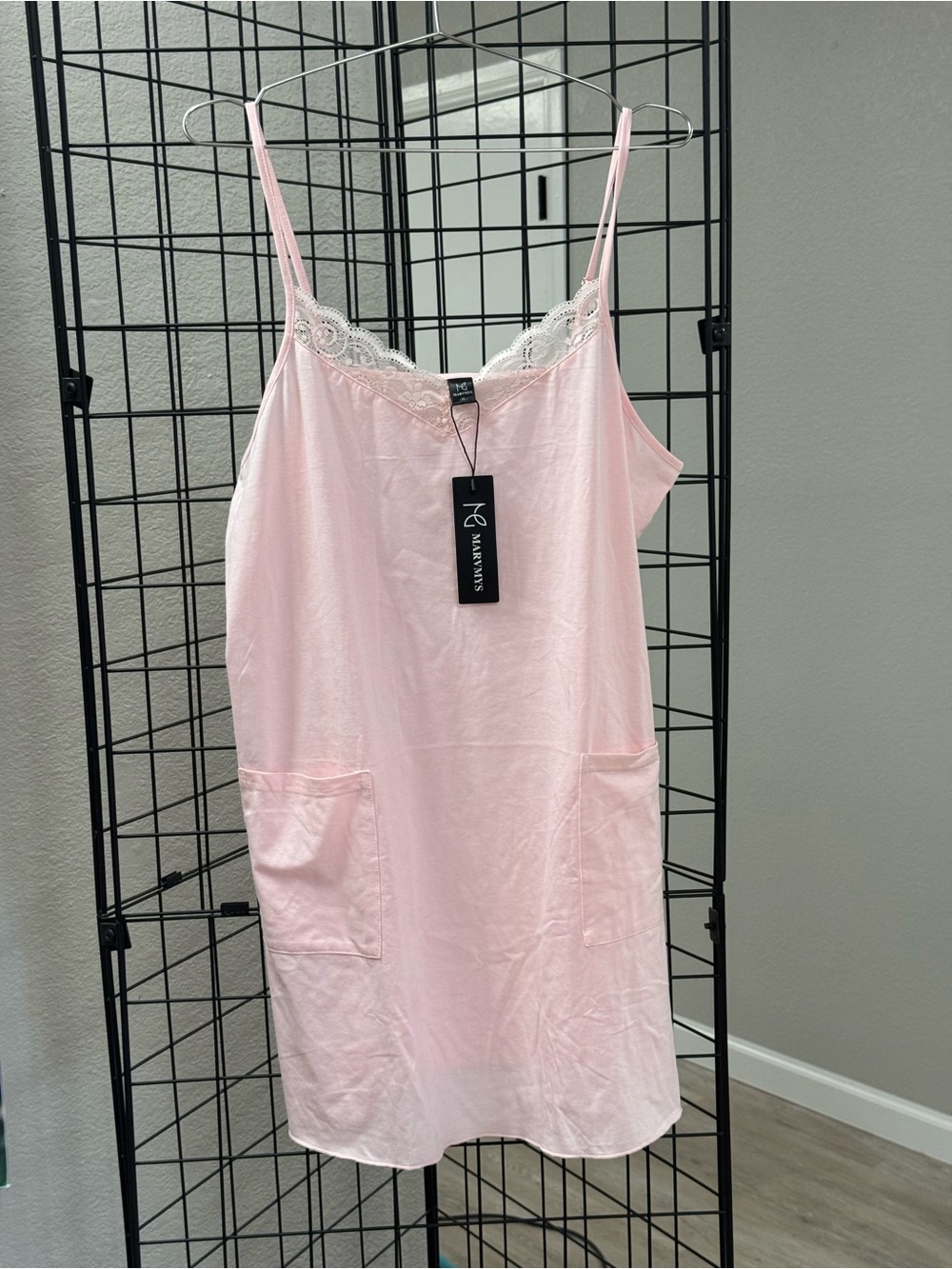 Satin-Feel Lace-Trim Chemise Slip - Light Pink nighty XL 23” L 36 pockets NWT